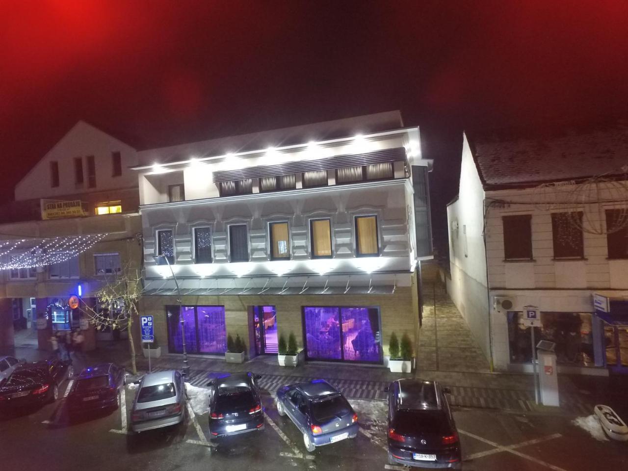Hotel Rafaelo Bosanska Dubica Exterior photo